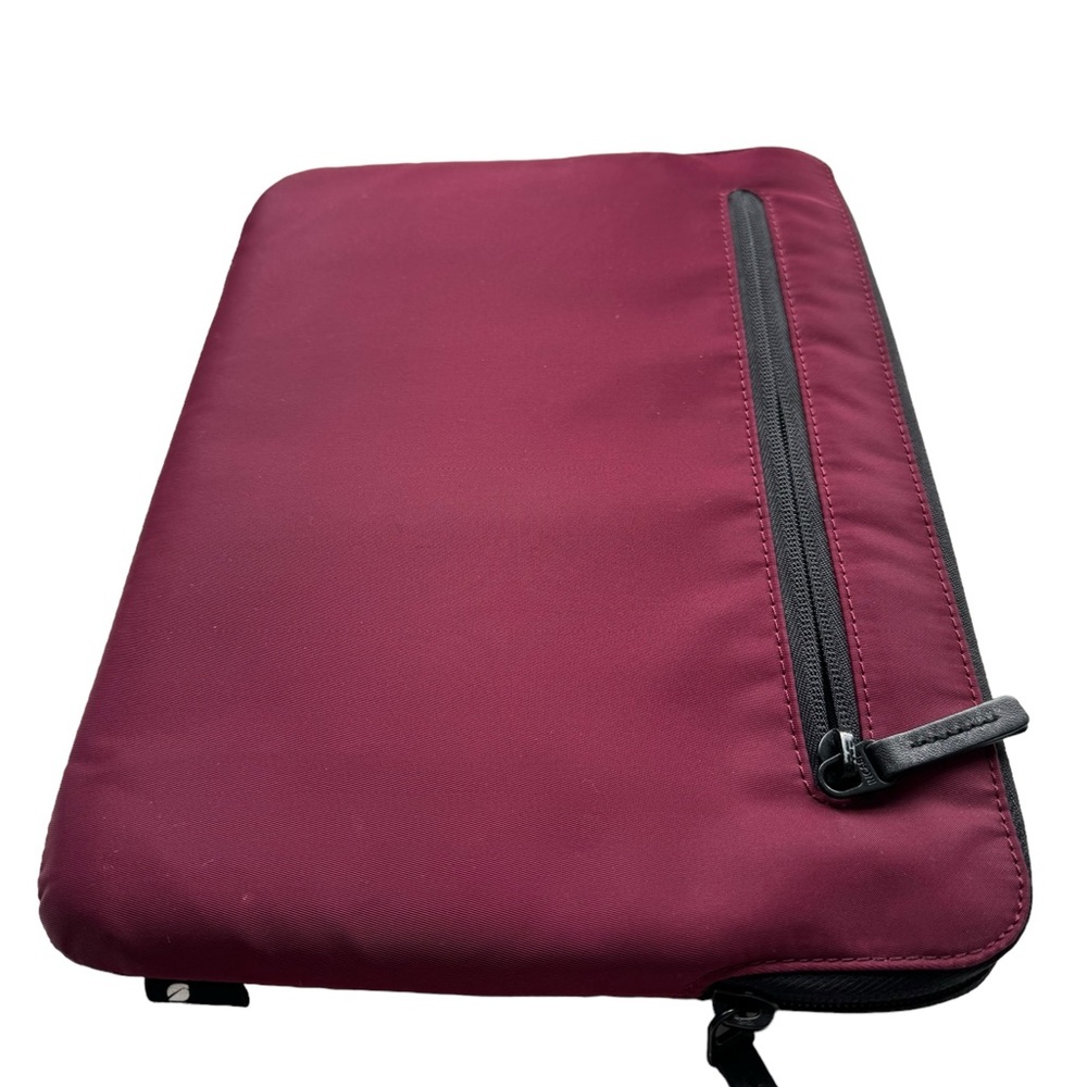 Incase soft zippered sleeve/case for tablet or laptop. Cranberry. Gently worn.
